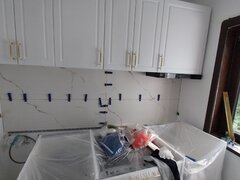 Execut lucrari de zugraveli, gresie, faianta, parchet si montaj electrice